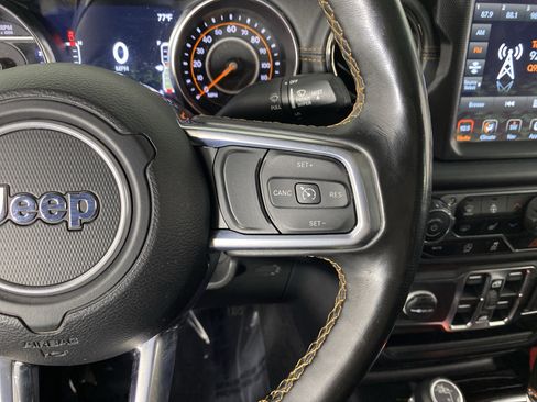Used 2021 Jeep Gladiator Overland AWD/4WD image 23