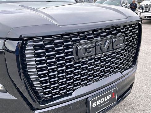 Certified 2021 GMC Yukon Denali w/ Denali Ultimate Package image 29