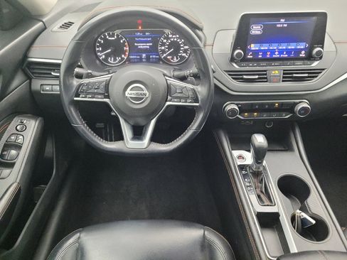 Used 2021 Nissan Altima 2.5 SR FWD image 22