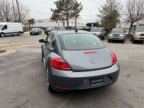 Used 2013 Volkswagen Beetle 2.5 image 19