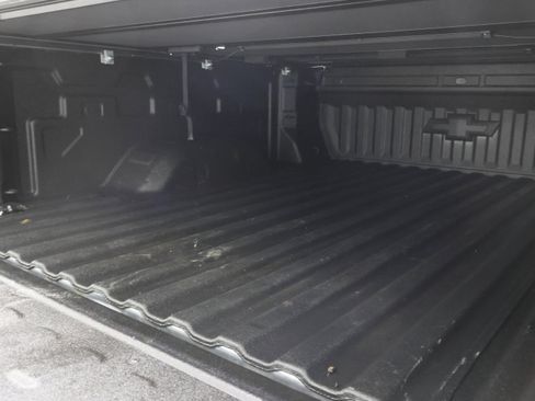 Used 2024 Chevrolet Silverado 2500 LT w/ All Star Edition AWD/4WD image 5