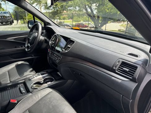 Used 2023 Honda Passport EX-L image 39