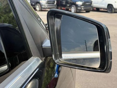 Used 2013 Mercedes-Benz ML 350 ML 350 Sport Utility 4D w/ Premium 1 Pkg image 21