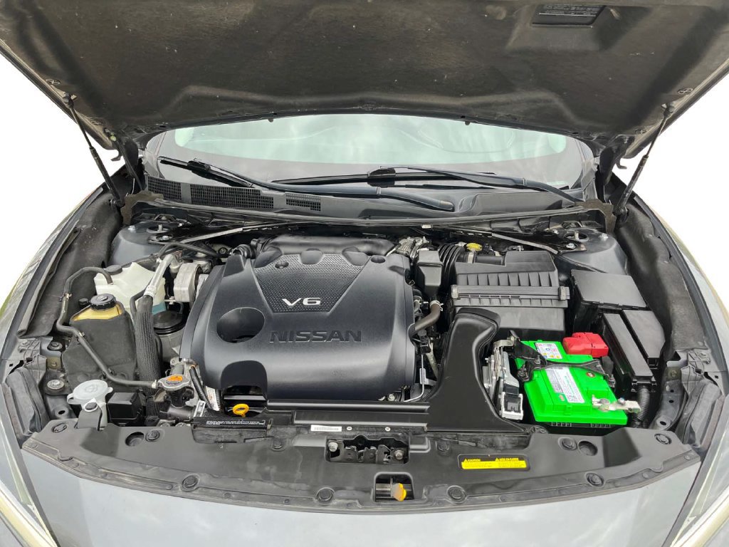 Used 2019 Nissan Maxima Platinum w/ Sport Mat Group FWD image 32