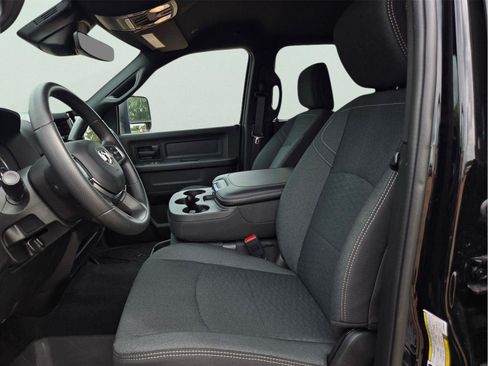 New 2026 RAM 2500 Tradesman AWD/4WD image 12