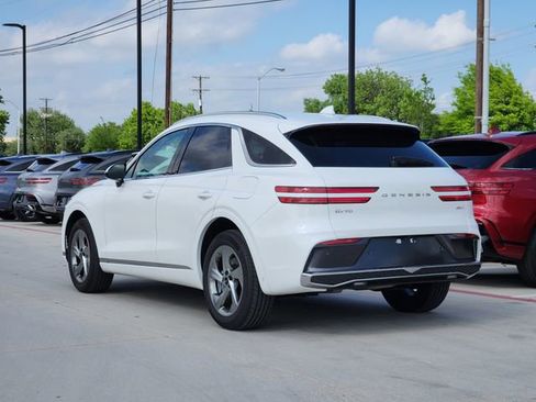 Used 2026 Genesis GV70 2.5T AWD/4WD image 4