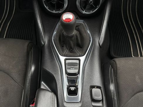 Used 2019 Chevrolet Camaro SS RWD image 45