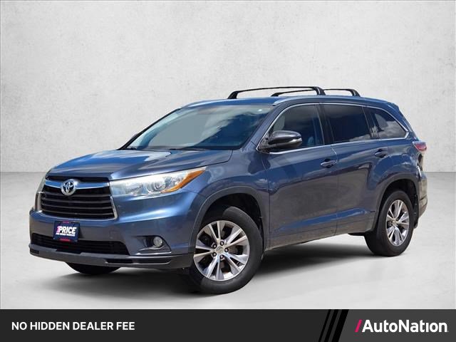 Used 2015 Toyota Highlander XLE FWD image 1