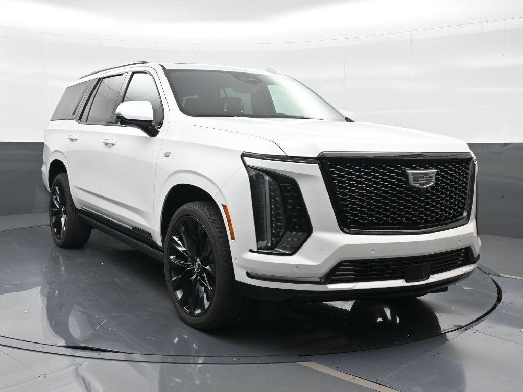Used 2025 Cadillac Escalade Sport Platinum w/ LPO, ONYX Package AWD/4WD image 4