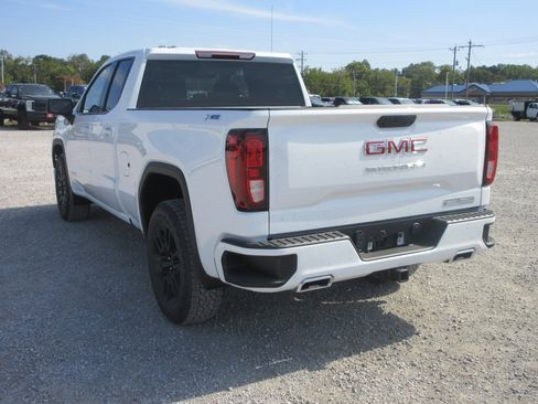 New 2026 GMC Sierra 1500 Elevation image 9