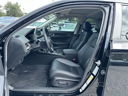 Used 2024 Honda Civic EX-L image 2