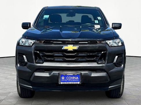 Used 2023 Chevrolet Colorado W/T image 2