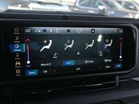 Used 2025 Jeep Wrangler Unlimited Rubicon 4xe w/ Convenience Group image 22