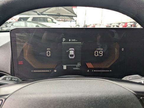 Used 2025 Kia K4 LXS image 18