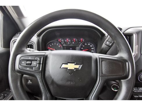 Used 2024 Chevrolet Silverado 1500 W/T w/ WT Value Package AWD/4WD image 17