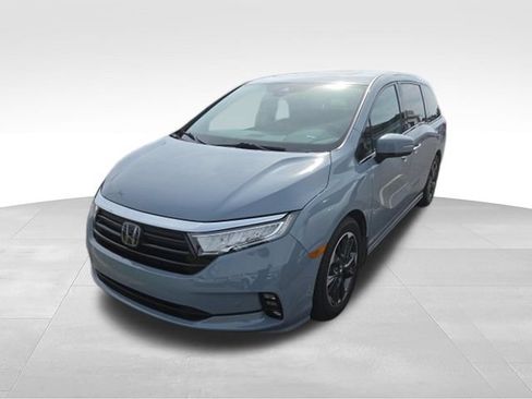 Used 2024 Honda Odyssey Elite image 2