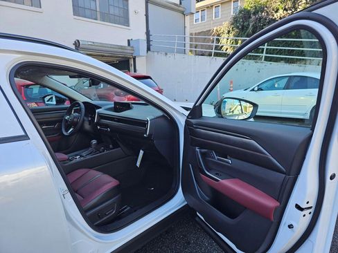 New 2026 MAZDA CX-50 AWD 2.5 Hybrid w/ Premium Pkg image 11