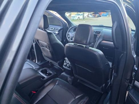 Used 2019 Ford Explorer Sport w/ Equipment Group 401A image 13