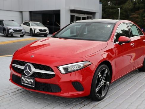 Used 2019 Mercedes-Benz A 220 4MATIC image 1