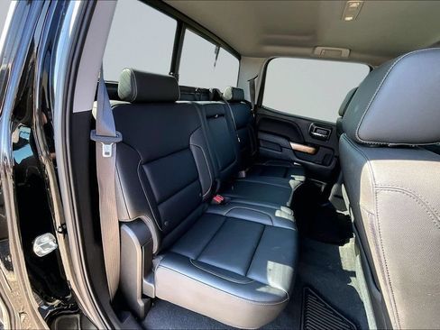 Used 2018 Chevrolet Silverado 1500 LTZ w/ Texas Edition AWD/4WD image 24