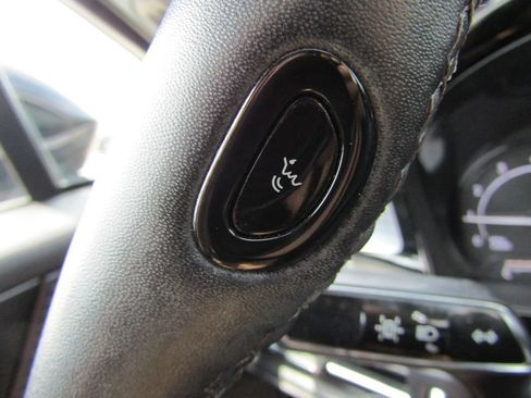 Used 2022 Lincoln Corsair AWD w/ Equipment Group 101A image 35