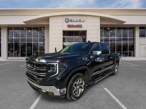 Certified 2023 GMC Sierra 1500 SLT w/ SLT Premium Plus Package image 7