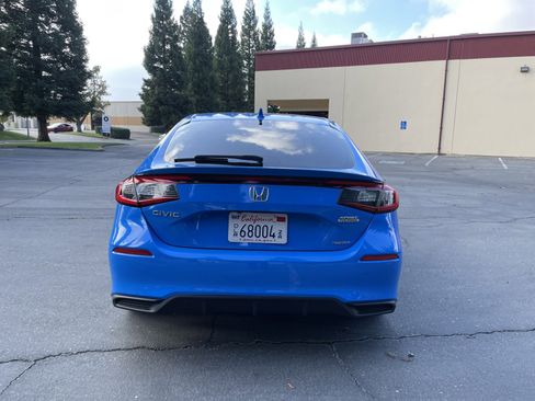 Used 2025 Honda Civic Sport Touring image 6