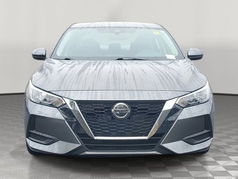 Used 2020 Nissan Sentra S image 2