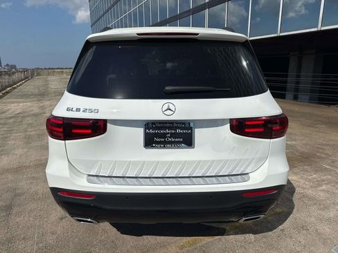 New 2026 Mercedes-Benz GLB 250 image 4