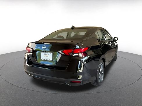 Used 2025 Nissan Versa SV FWD image 14