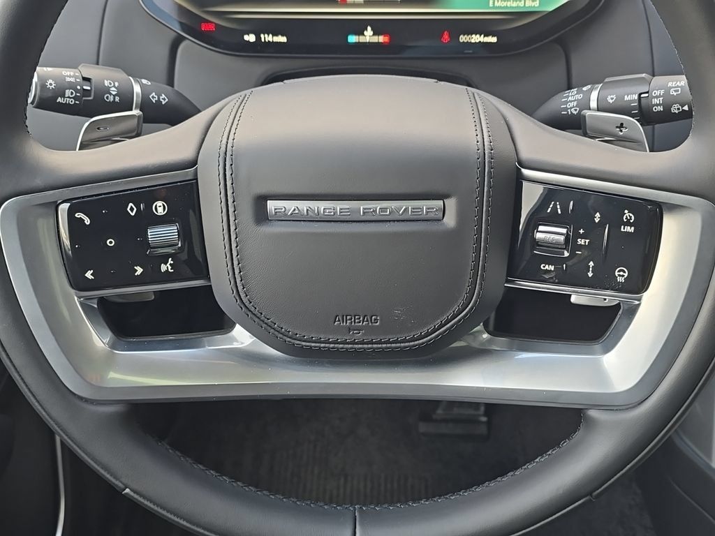 New 2025 Land Rover Range Rover SE AWD/4WD image 13