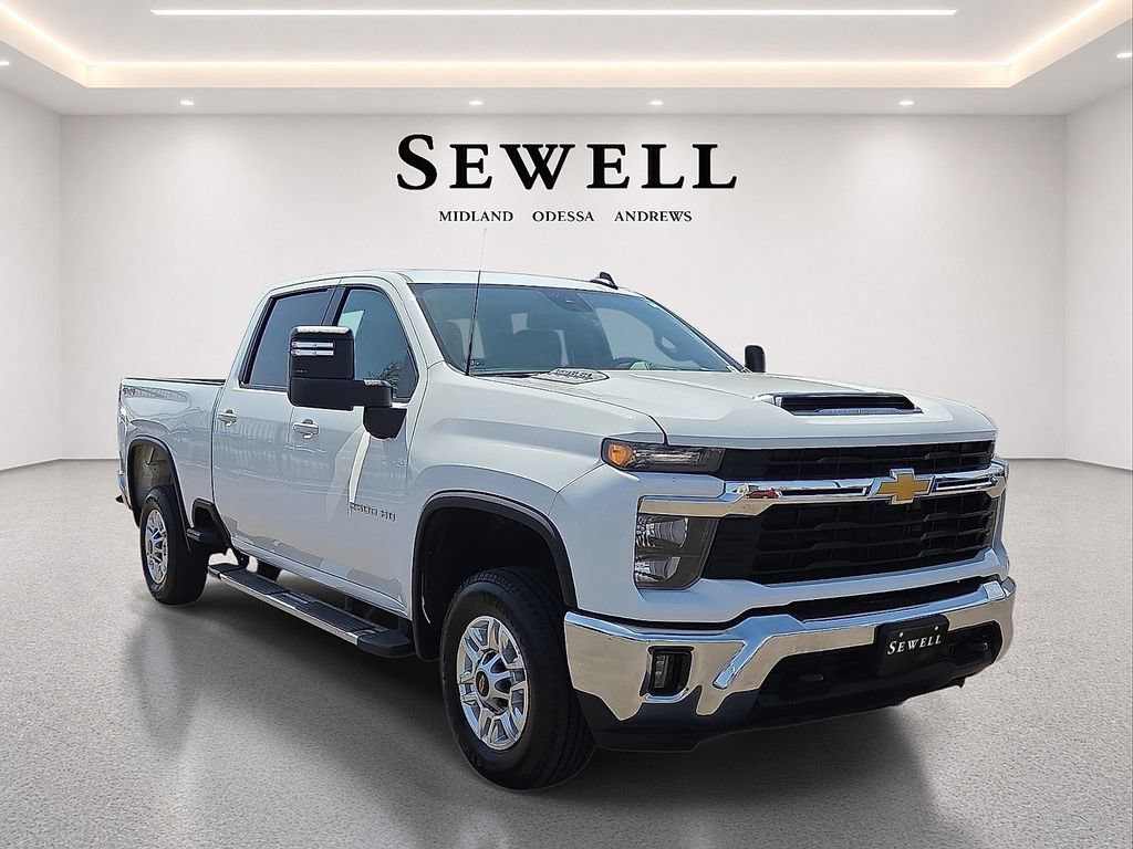 Used 2025 Chevrolet Silverado 2500 LT w/ Convenience Package AWD/4WD image 6