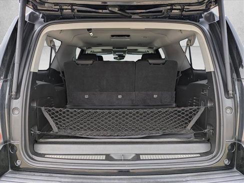 Used 2017 GMC Yukon XL SLT w/ Open Road Package image 21