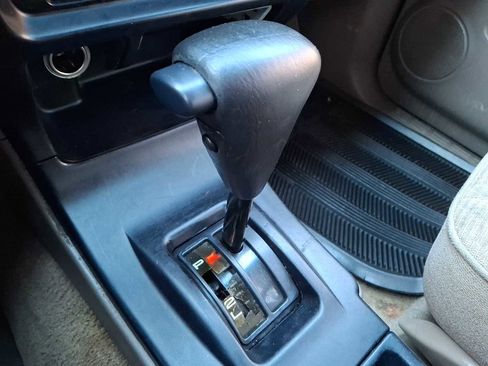 Used 1998 Toyota 4Runner SR5 image 14