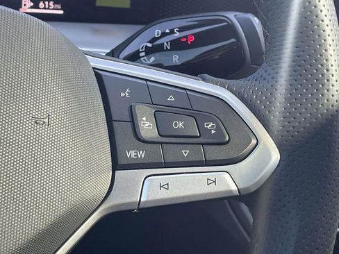 New 2026 Volkswagen Tiguan SE R-Line FWD image 23