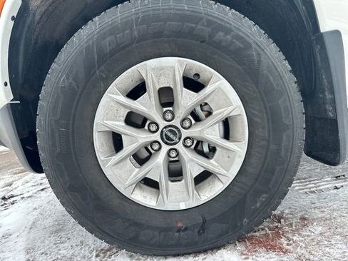 Used 2025 Nissan Frontier S w/ S Utility Package image 30