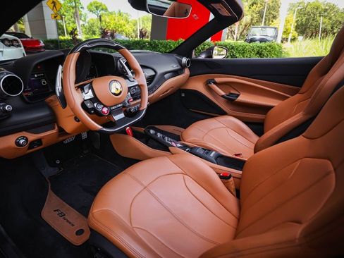 Used 2022 Ferrari F8 Tributo RWD image 36