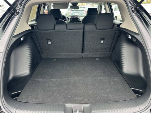 Used 2025 Honda HR-V LX image 21