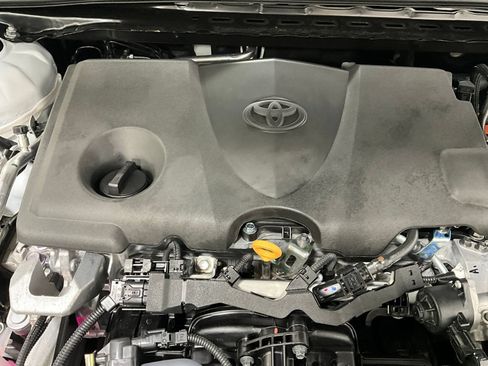 Used 2026 Toyota Camry LE FWD image 28