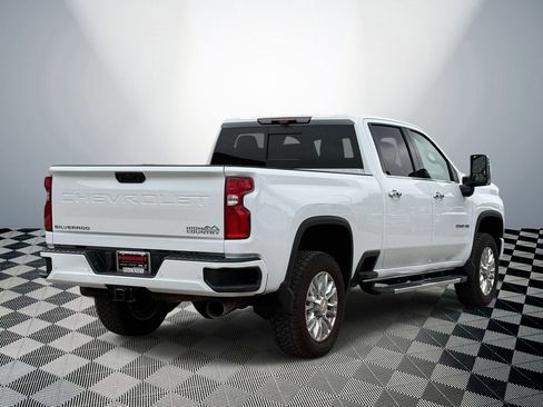 Used 2021 Chevrolet Silverado 2500 High Country w/ Z71 Off-Road Package AWD/4WD image 5