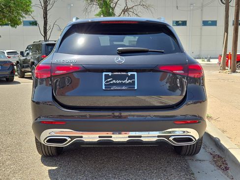 New 2025 Mercedes-Benz GLC 300 image 12
