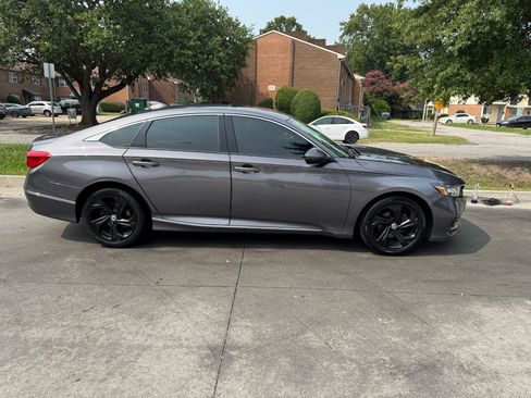 Used 2018 Honda Accord EX-L image 8