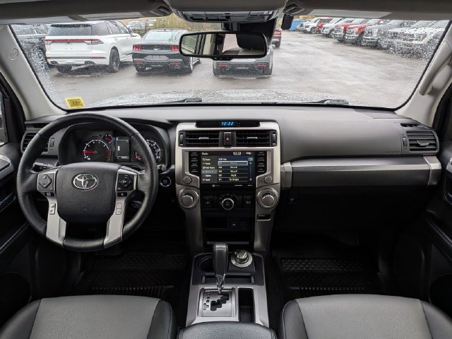 Used 2023 Toyota 4Runner SR5 Premium w/ Moonroof Package AWD/4WD image 17