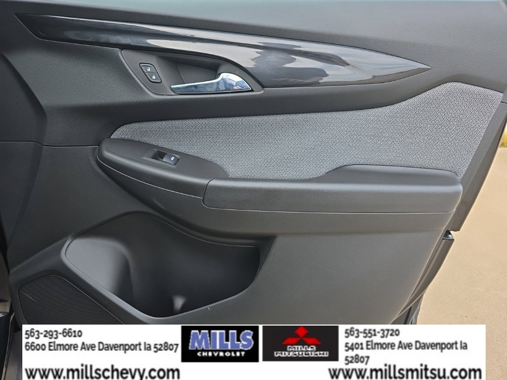 Used 2024 Chevrolet TrailBlazer LT w/ LT Cold Weather Package FWD image 20