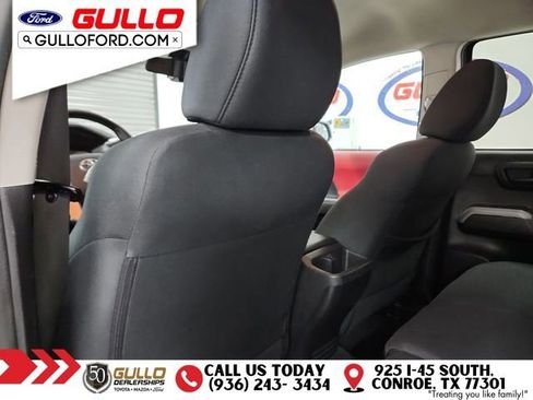 Used 2020 Toyota Tacoma SR5 image 16