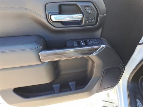 Used 2020 Chevrolet Silverado 1500 LTZ w/ LTZ Plus Package image 13