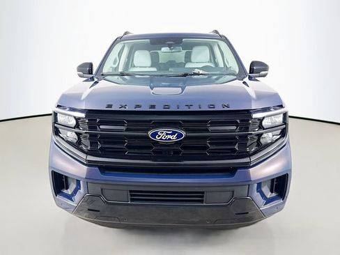 New 2027 Ford Expedition Max Platinum AWD/4WD image 2