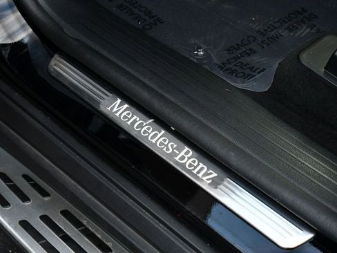 Used 2024 Mercedes-Benz GLE 450 4MATIC image 56