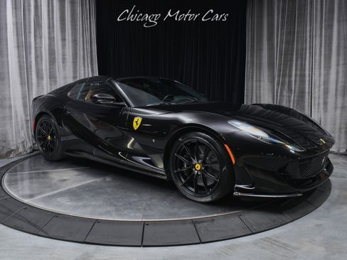 Used 2023 Ferrari 812 GTS RWD image 28
