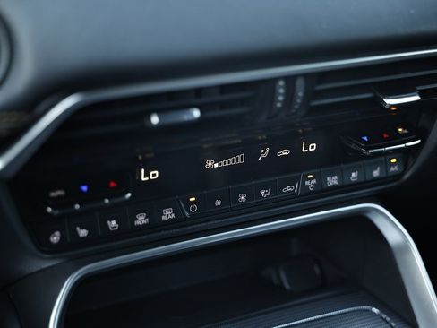 Used 2024 MAZDA CX-90 Plug-In Hybrid w/ Premium Plus image 44